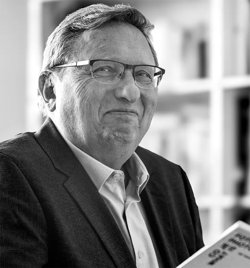 Prof. Dr. Raimund Baumann